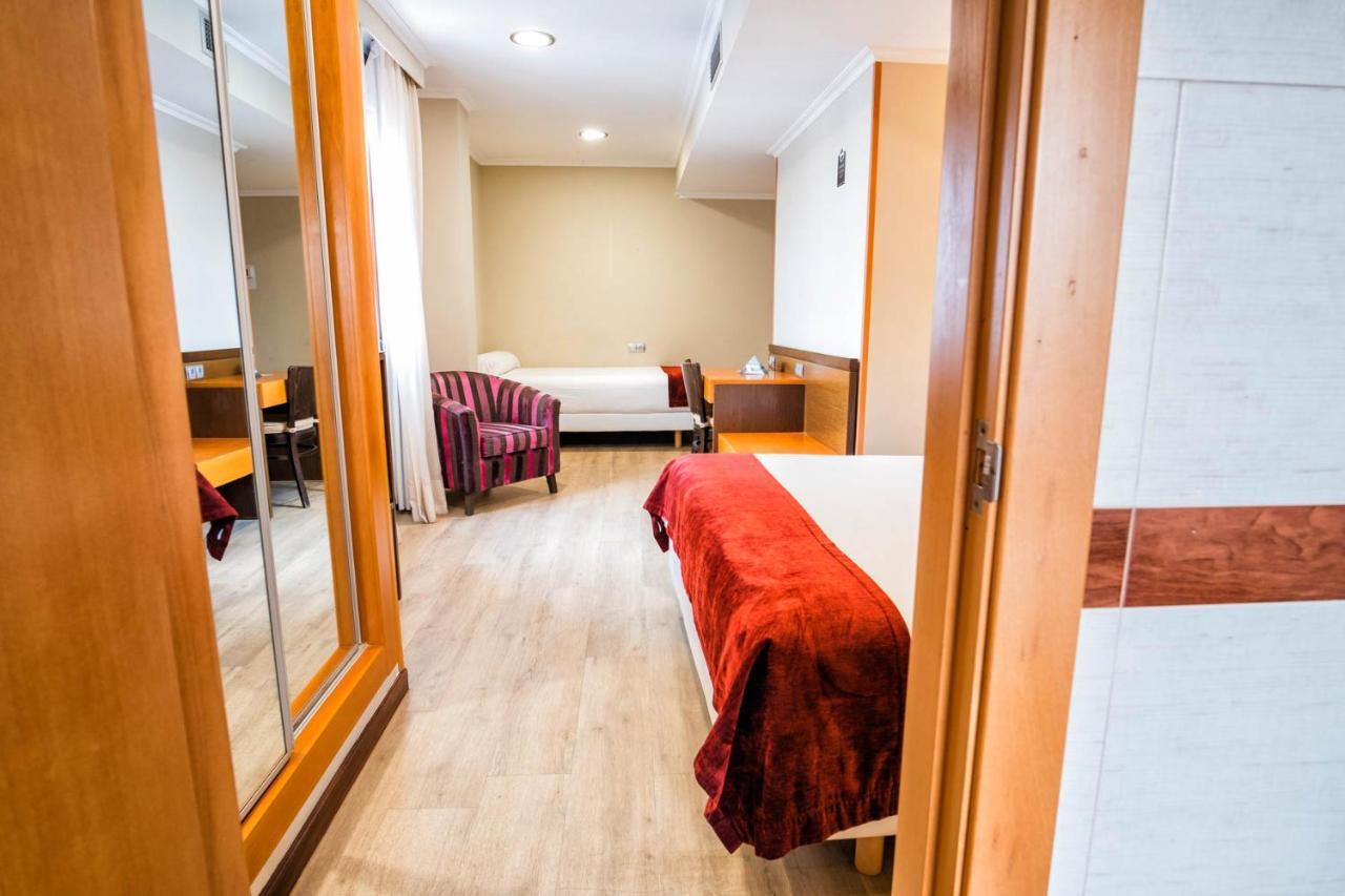 Hotel Alda Bonaval 산티아고데콤포스텔라 외부 사진